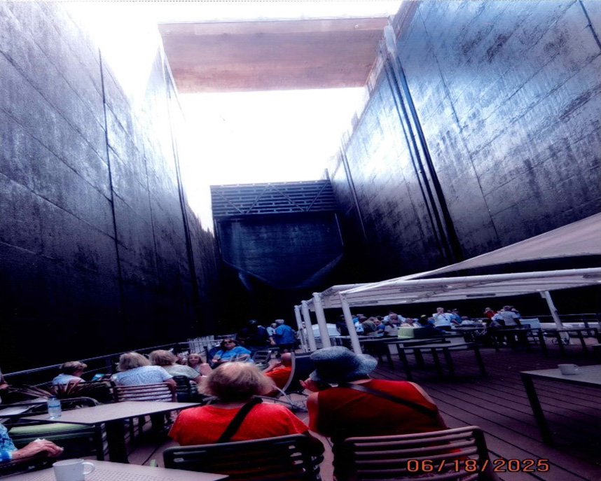 Portuguese Lock